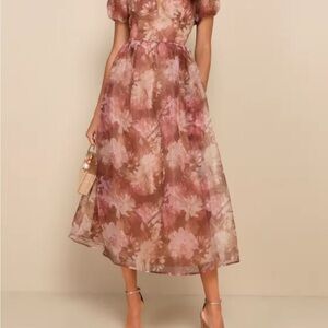 Lulu's Mauve Floral Midi Dress